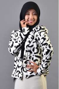 Furiza Cardi White
