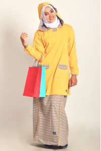 Setelan Kaos Muslimah Hoodie Yellow